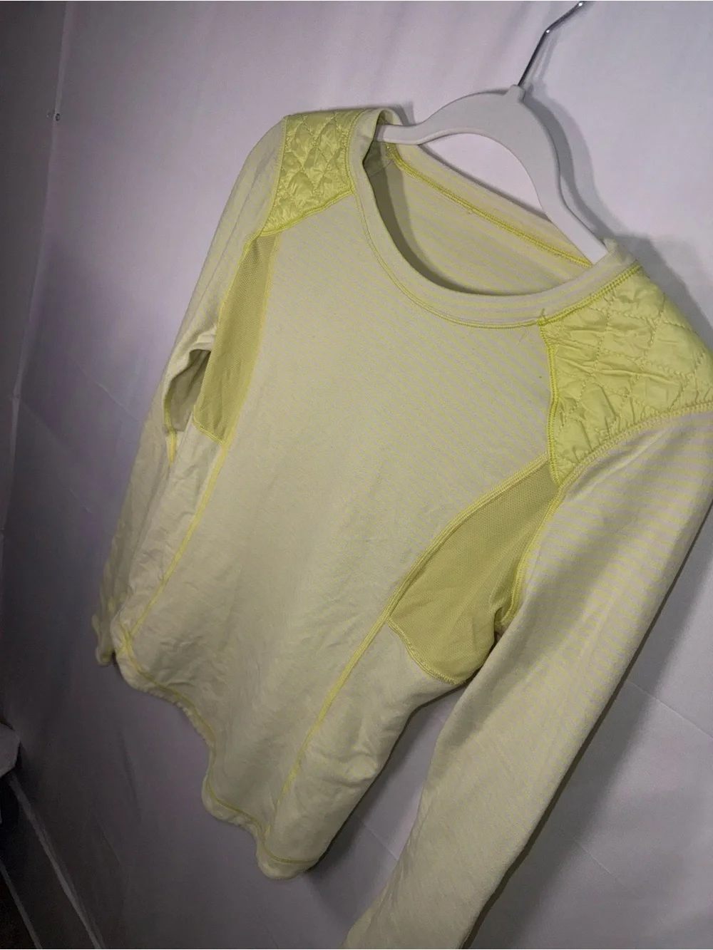 Lululemon Yellow Long Sleeve Quilted Shoulders and elbow Athletic Top Size 6